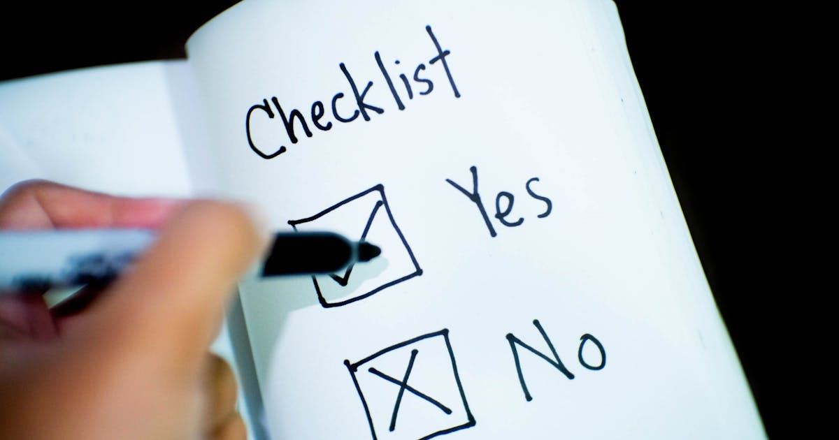 The Complete TMS Evaluation Checklist for Freight Forwarders